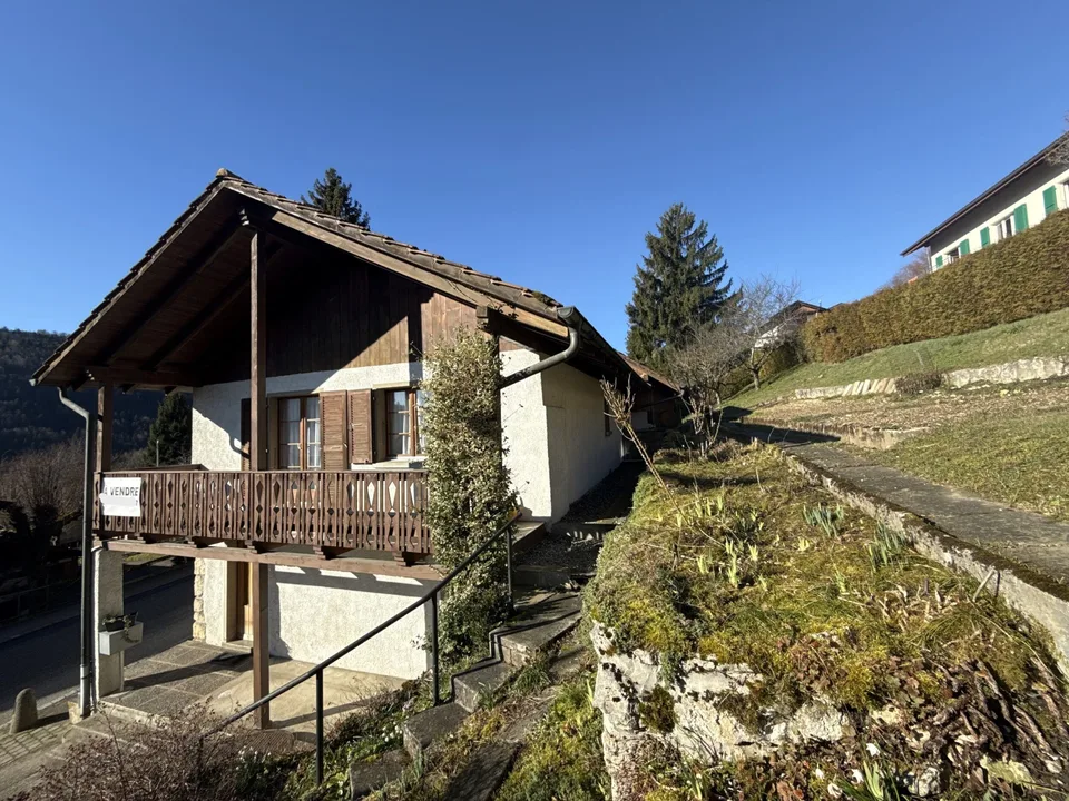 À vendre à Mettembert maison familiale de 4.5 pièces
