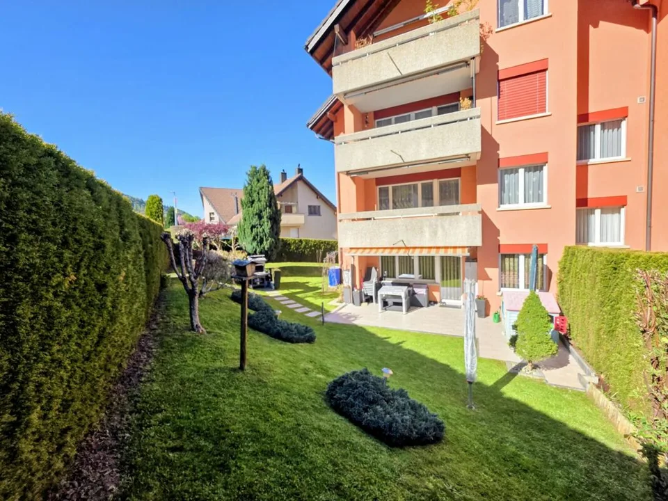 Familienparadies mit traumhaftem Garten - Raum zum Leben, Spielen und Ankommen