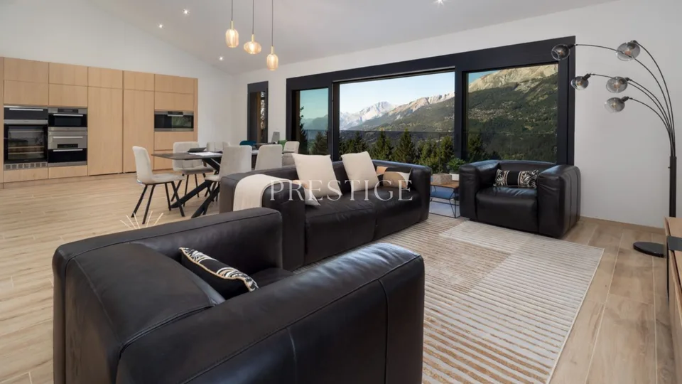 Chalet Stern des Schnees: Alpiner Charme und außergewöhnlicher Panoramablick