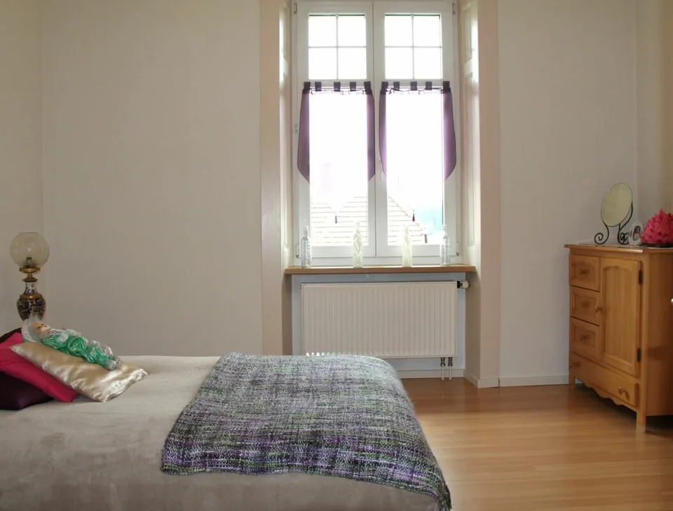 Renditeobjekt in Les Bois JU! Renoviertes Patrizierhaus - Mehrfamilien- oder Generationenhaus - voll vermietet! – Foto 9 von 13