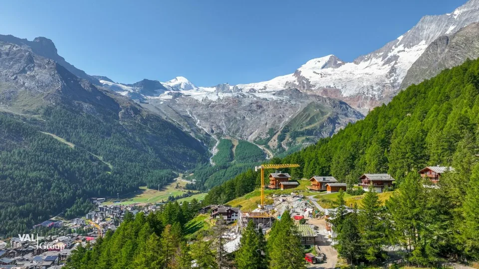 Schöne Bauparzellen mit grandiosem Blick in Saas-Fee