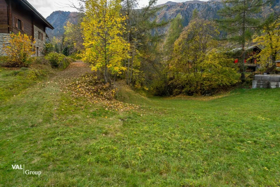 Terreno edificabile a Blatten vicino a Naters - Paradiso naturale nella regione dell'Aletsch