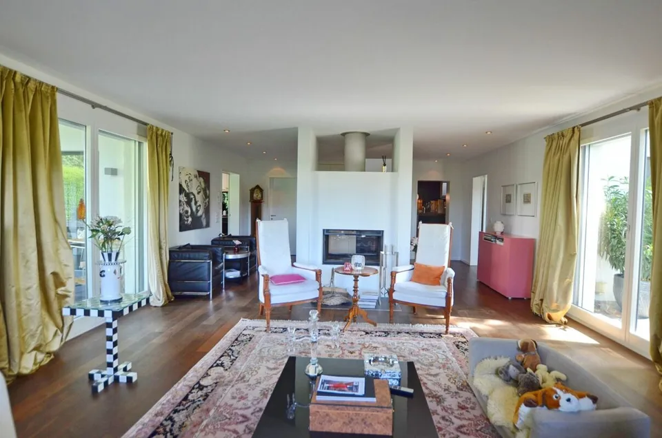 Casa di 6½ stanze in un quartiere di case unifamiliari di alto livello, situata in una zona tranquilla, un vero paradiso per le famiglie, Lättmatte 3, 5034 Suhr