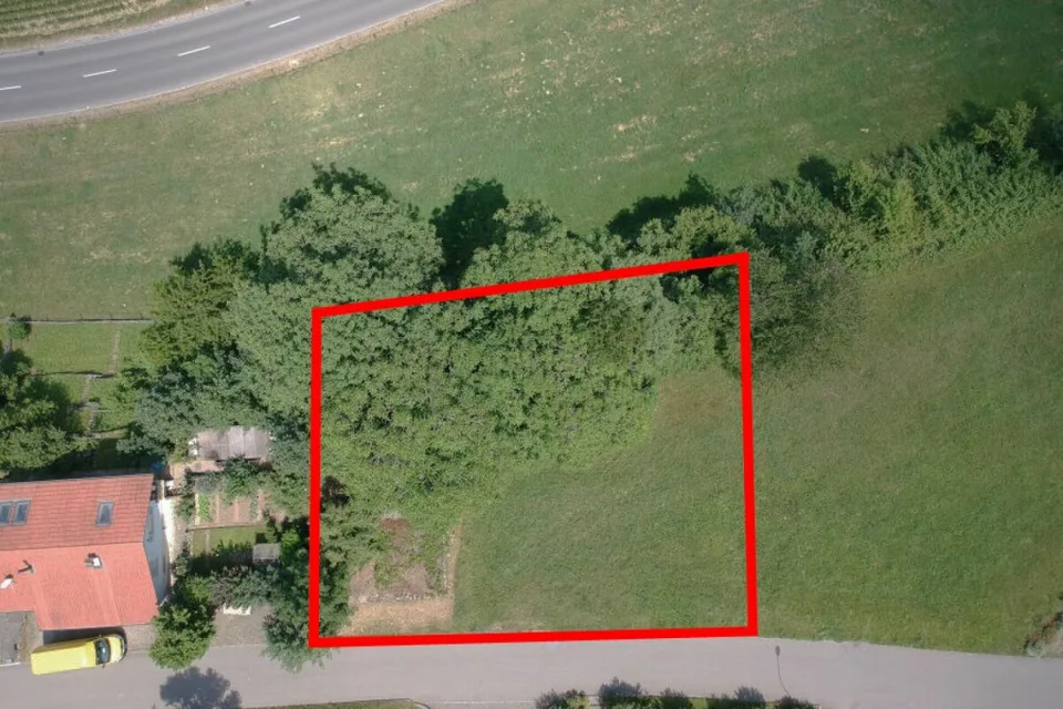 Terreno edificabile di 874 m²