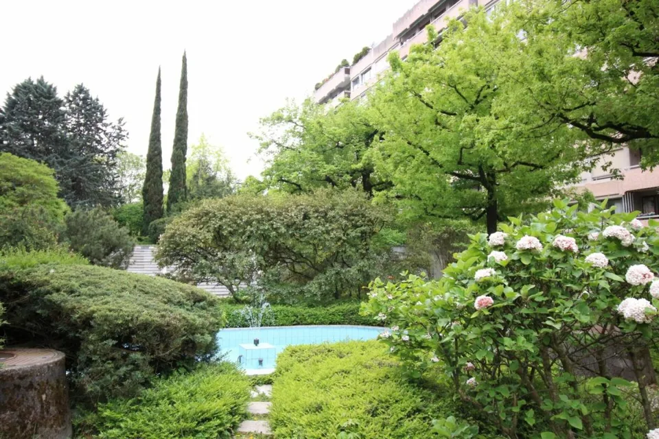 Off Market : Opportunité d'investissement - Appartement 7 pièces à Genève