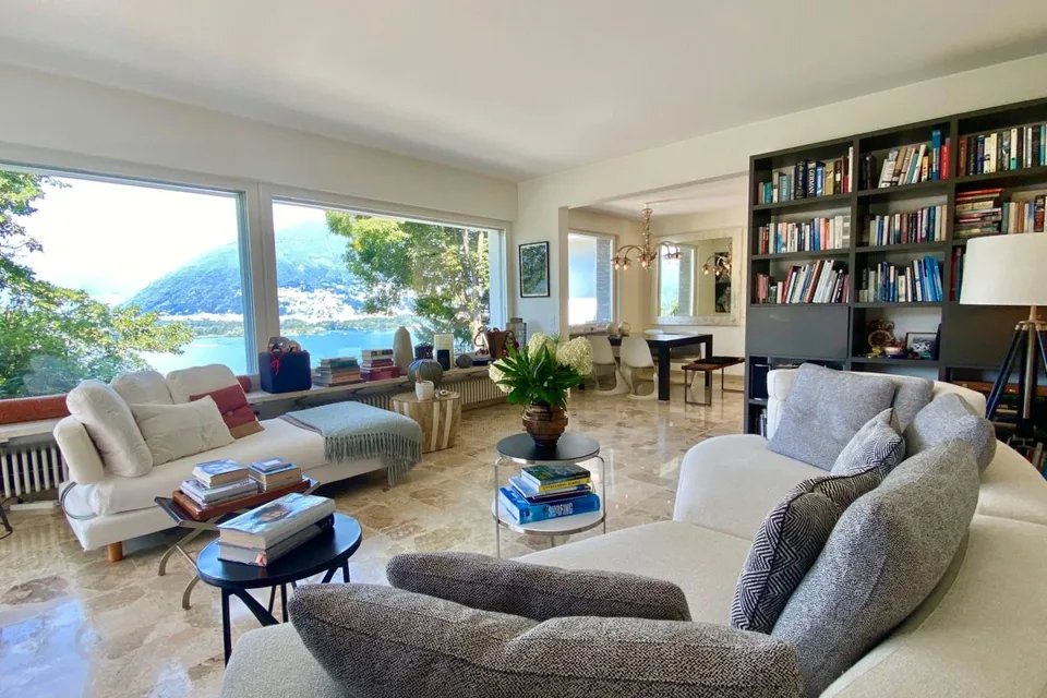 Exklusive Villa mit atemberaubender 180°-Seepanoramasicht und absoluter Privatsphäre