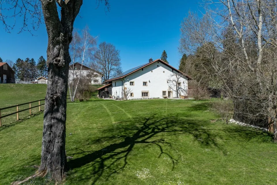 Grosses, diskretes, hochwertiges Landhaus im jurassischen Naturparadies – Foto 12 von 13
