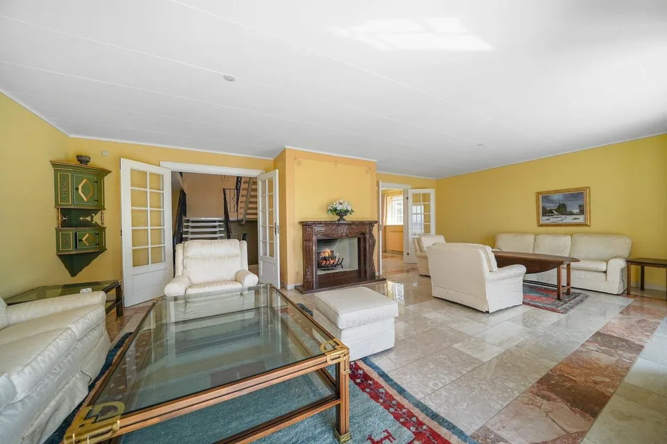 Villa exclusive avec vue sur le lac et les Alpes - sur le versant sud de Lugnorre – photo 7 sur 13