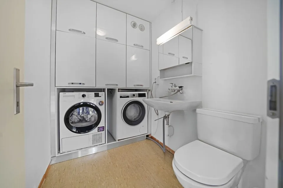 Condominio luminoso e centrale di 4,5 stanze con vista ampia – foto 12 di 13