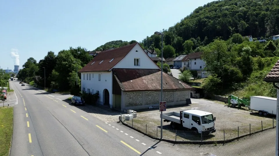 Wo Familien wachsen und Träume bauen - Mehrfamilienhaus mit Ausbaureserve