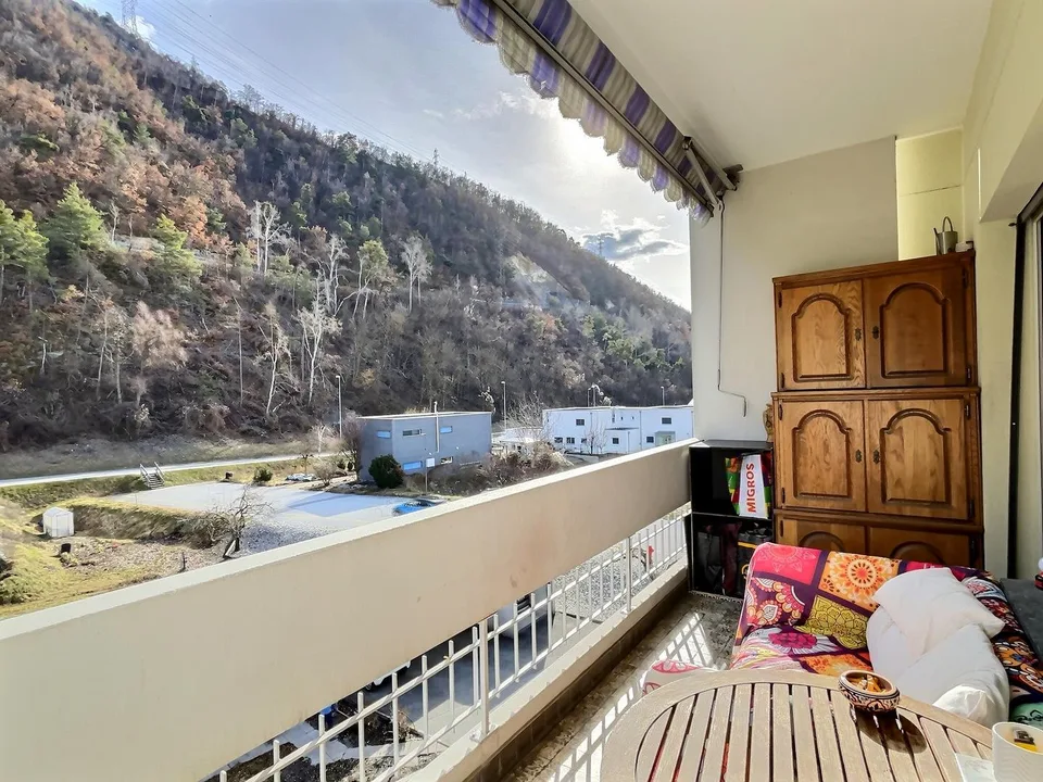 Schöne 4,5-Zimmer-Penthouse-Wohnung mit Südbalkon und Garagenbox in Chippis (nahe Sierre)