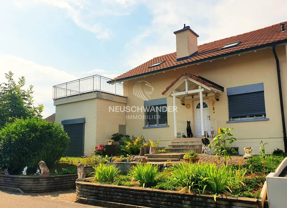 À vendre à Courroux spacieuse maison de 6.5 pièces