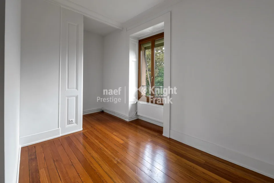 Rare: renovated mansion, 3 apartments or family villa