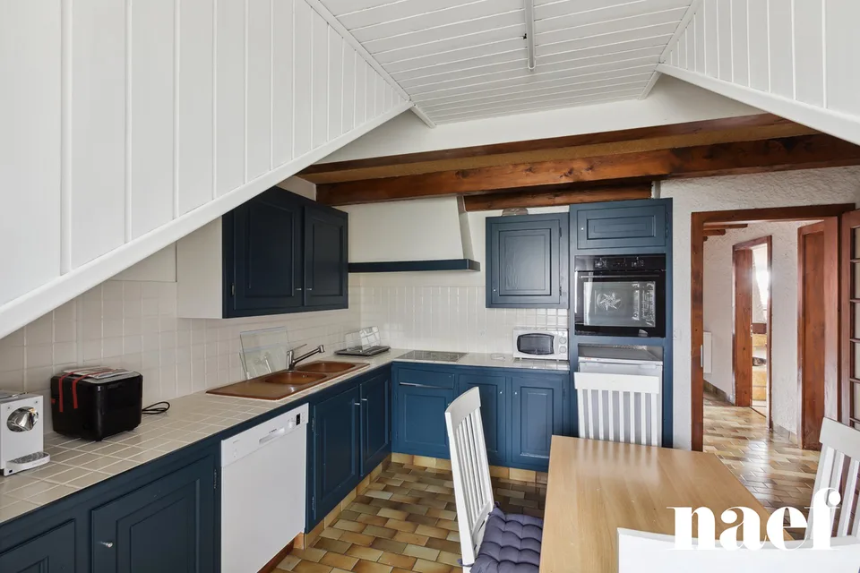 Maison villageoise locative de 3 appartements