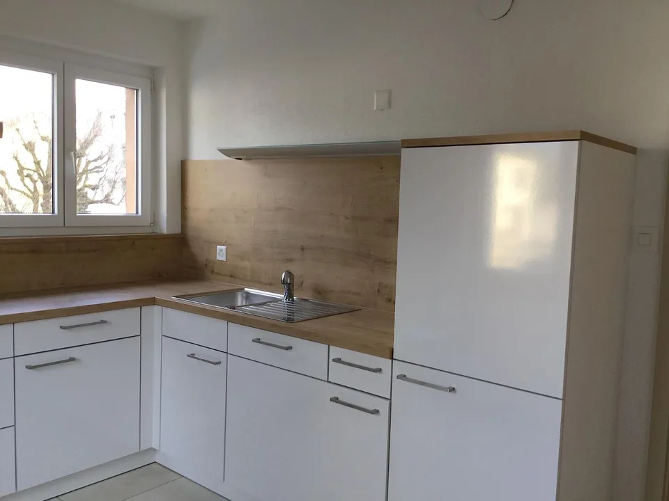 ARI-253 - Immeuble de 3 appartements, 3 garages et 2 places de parking à proximi – photo 12 sur 12