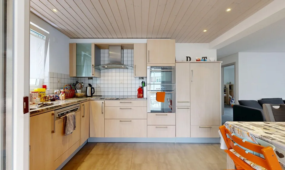 Gebäude mit hervorragender Rendite, vollständig renoviert!
