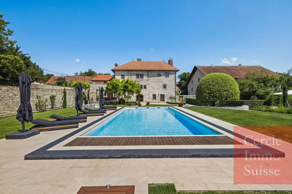 Außergewöhnliches Château aus dem 16. Jahrhundert, vollständig renoviert – Prestige-Immobilie – Foto 12 von 13