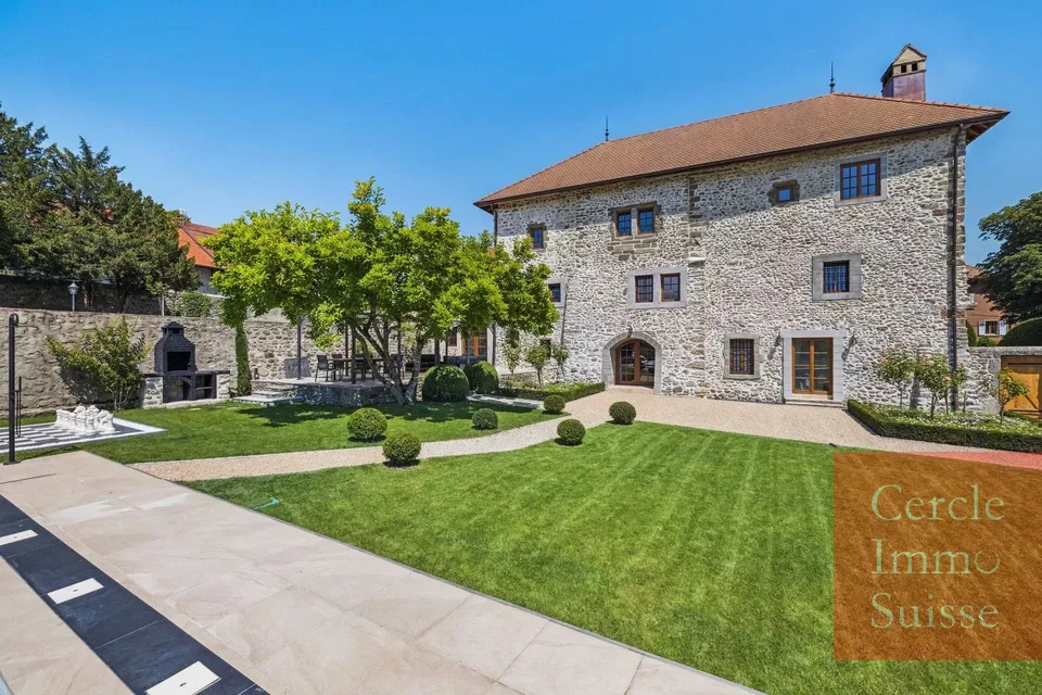 Außergewöhnliches Château aus dem 16. Jahrhundert, vollständig renoviert – Prestige-Immobilie – Foto 8 von 13