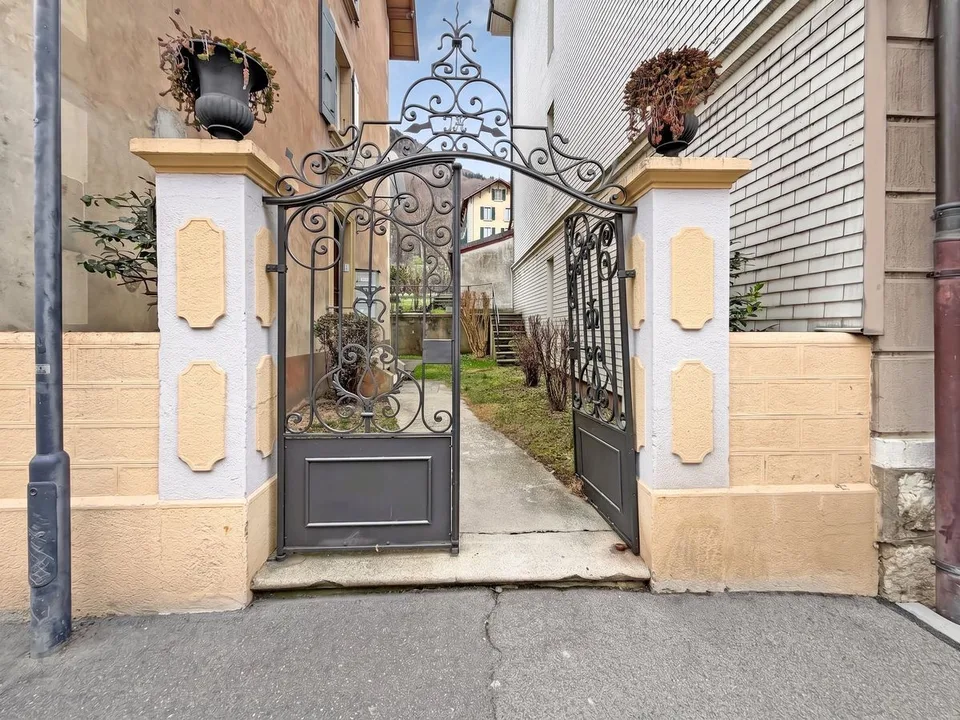 Immeuble à vendre à Vallorbe - 3 appartements