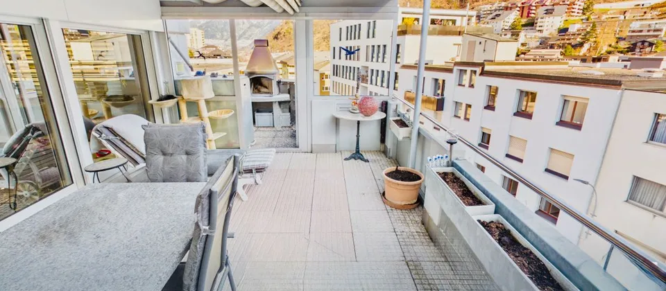 Zentral - Rundumpanorama - 160 m2 Terrasse – Foto 10 von 11