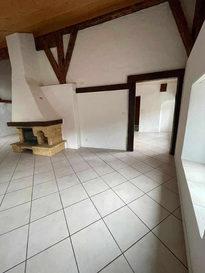 À vendre à Eschert charmante maison de 3 appartements – photo 6 sur 13
