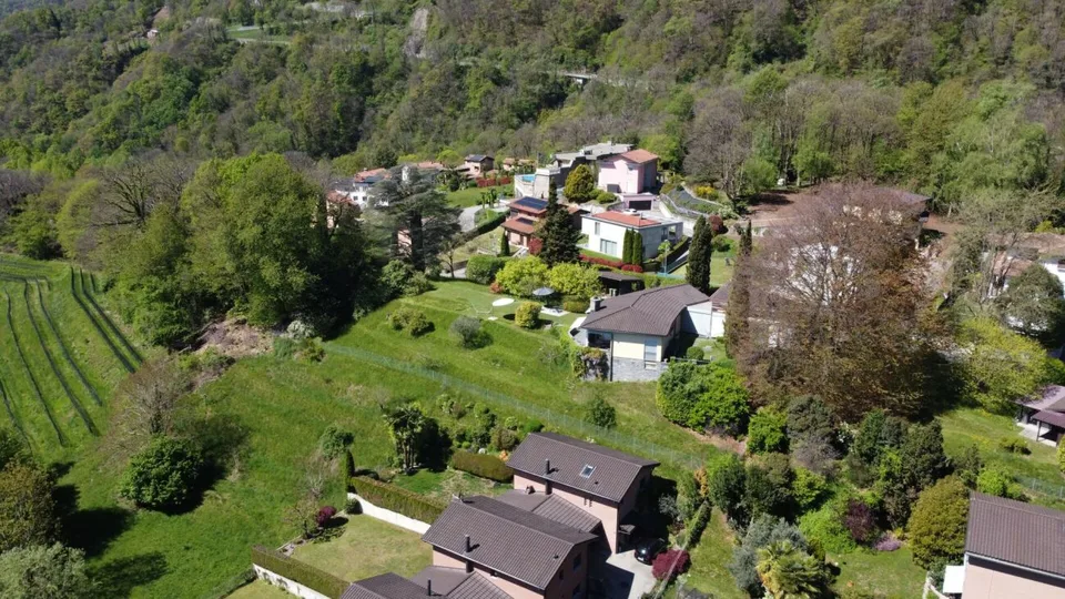 Bioggio-Bosco Luganese: Baugrundstück mit großem Potenzial