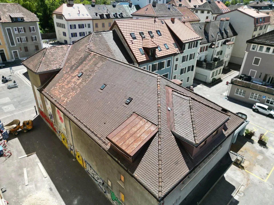 Wohn- und Geschäftshaus