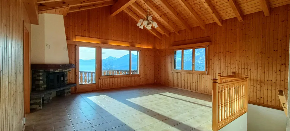 Chalet in un'oasi di pace alle porte di Crans-Montana - 2 appartamenti - Grande potenziale