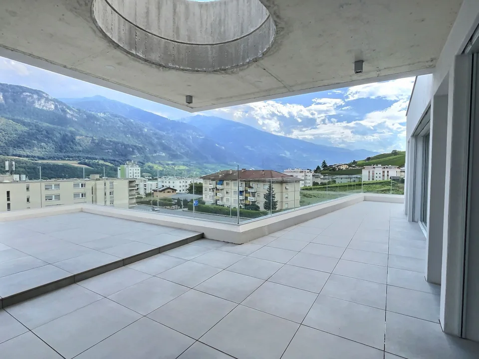 Bel appartement attique rooftop - 3.5 pièces à vendre - Sierre