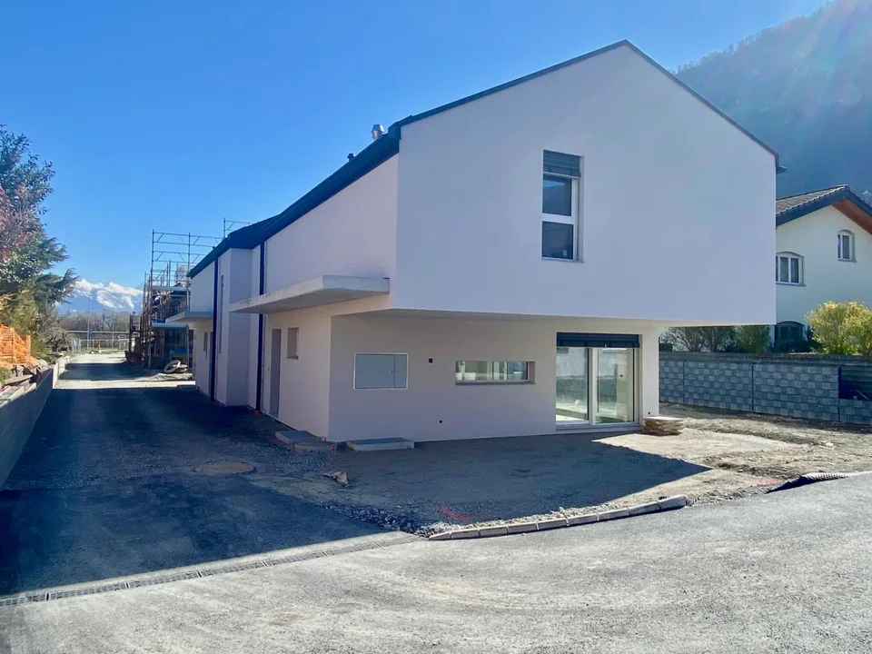 Très belle villa neuve en angle de 4.5 pièces à Bramois