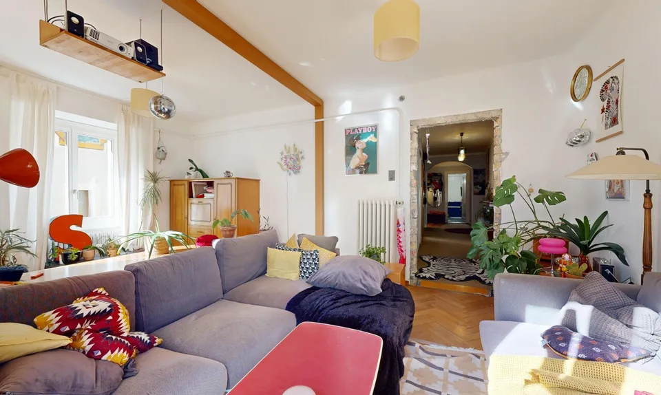 Immeuble mixte 2 Commerces + 3.5 + 8.5 en duplex – photo 10 sur 11