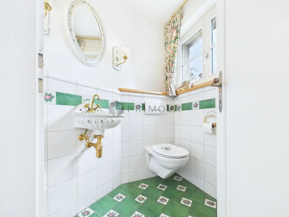 Villa di campagna con stile, carattere ed eccezionale riserva di terreno edificabile – foto 12 di 13