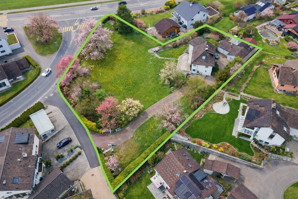 3537m² Bauland mit Bestandesliegenschaft
