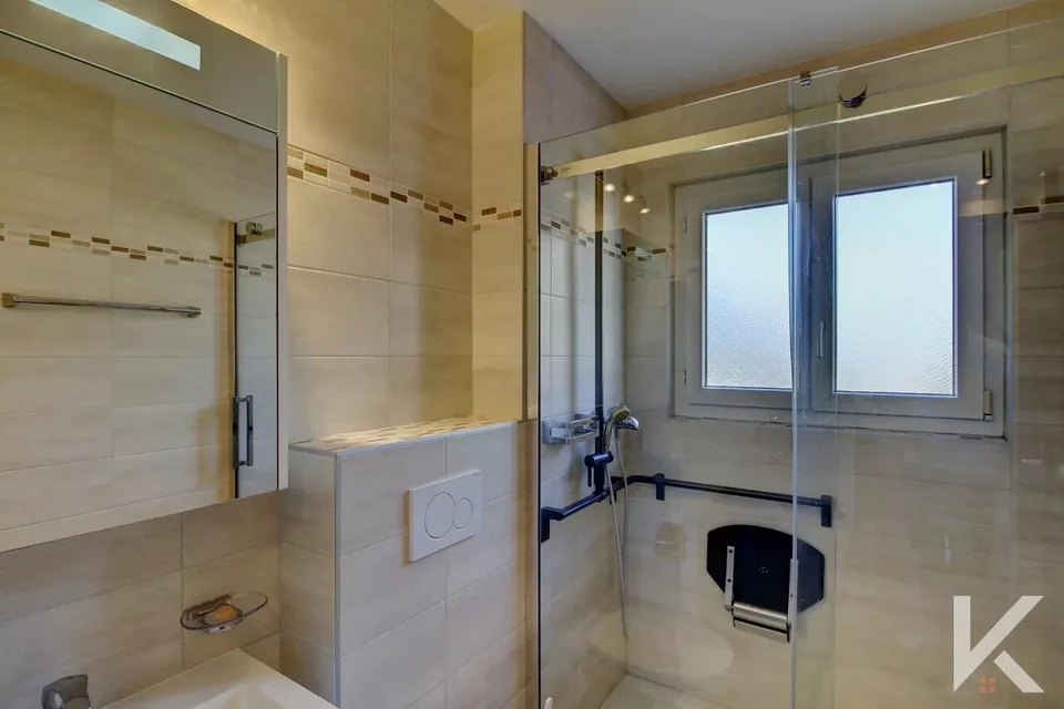 Appartement de 4,5 pièces au coeur du village de Vernayaz – Foto 18 von 18