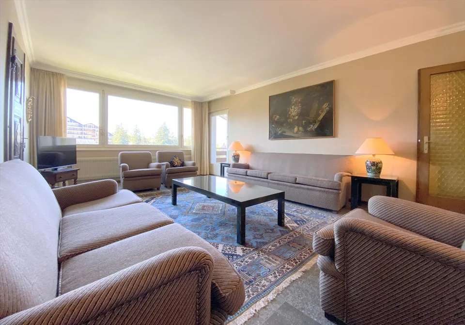Dachgeschoss 3.5 Zimmer