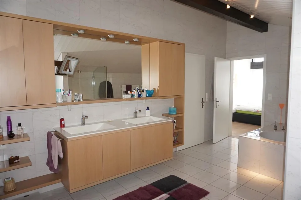 ARI-244 Villa lussuosa con piscina e vista mozzafiato – foto 7 di 13