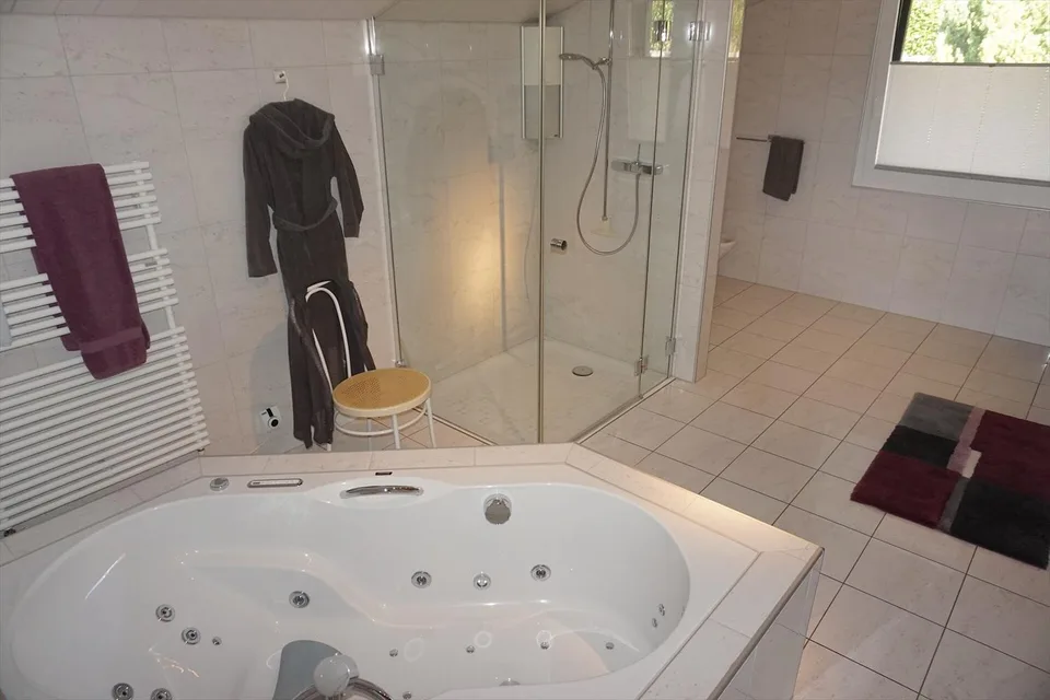 ARI-244 Villa lussuosa con piscina e vista mozzafiato – foto 8 di 13