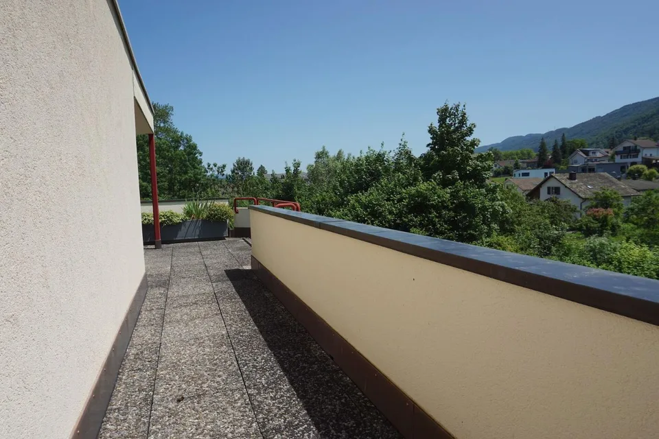ARI-237 Attico di 6,5 stanze per 172 m2 di superficie abitabile e 66 m2 di terrazza – foto 11 di 13