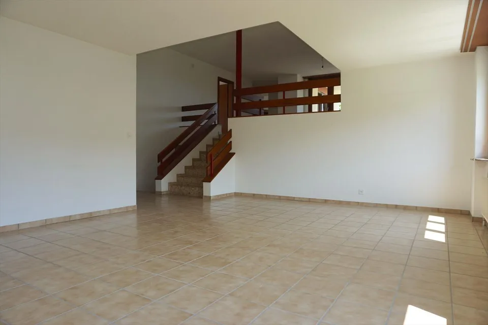 ARI-237 Attique de 6,5 pièces pour 172 m2 habitable et 66 m2 de terrasse