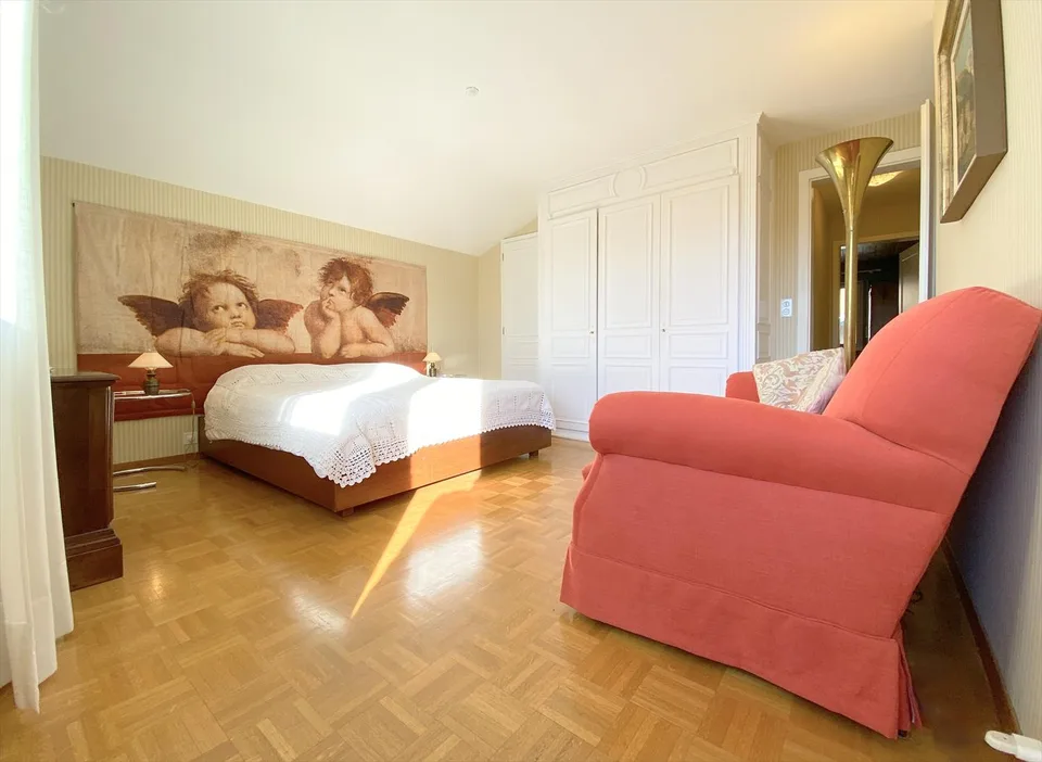 Trés grand appartement à vendre au centre – foto 22 di 26