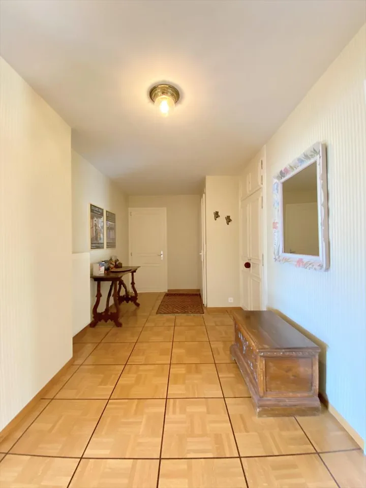 Trés grand appartement à vendre au centre – foto 20 di 26