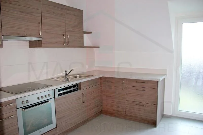 Wohngebäude 22 Zimmer