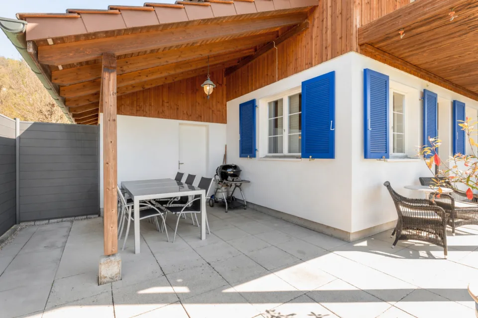 5 1/2 or 6 1/2 room corner townhouse with 2 garages and 1 parking space – photo 12 of 12