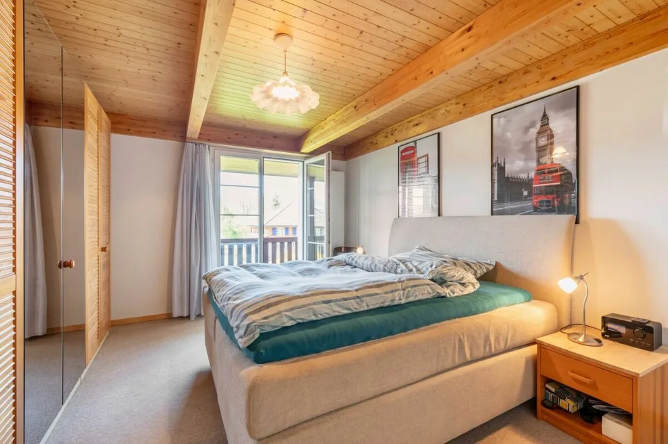 5 1/2 or 6 1/2 room corner townhouse with 2 garages and 1 parking space – photo 6 of 12