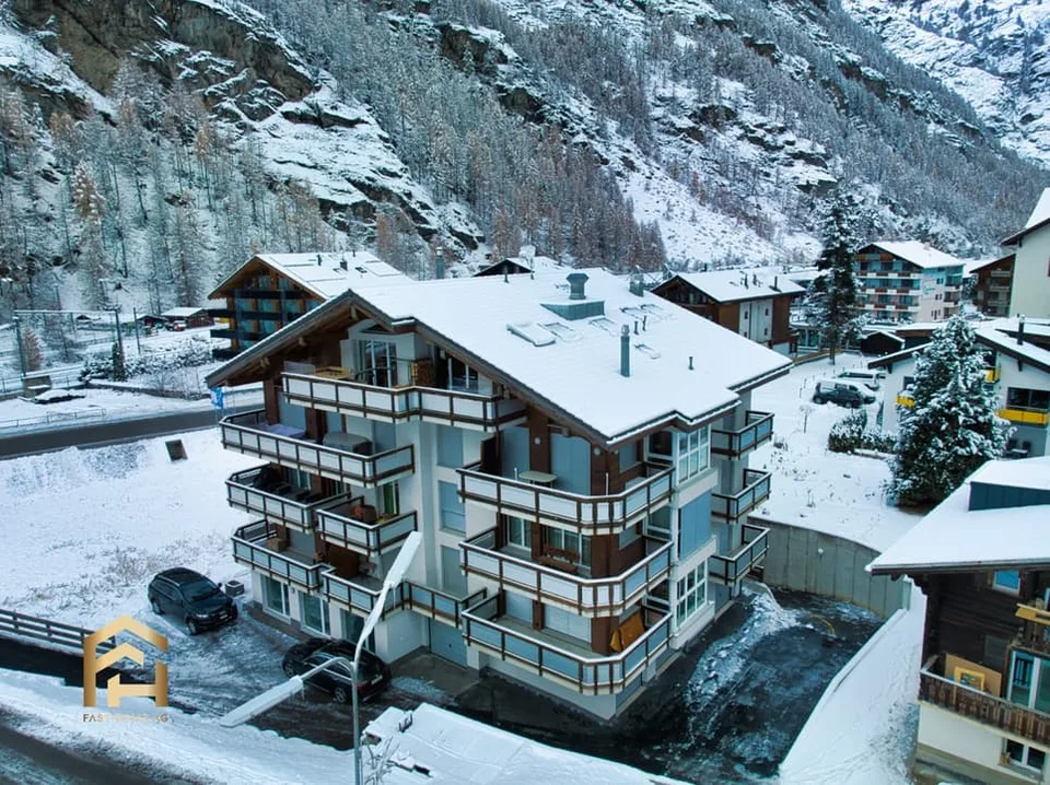 Garage per auto situati centralmente a Täsch – foto 10 di 13