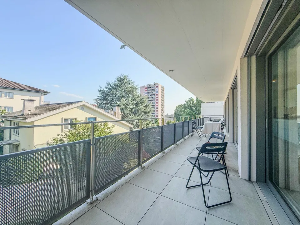 AVEC CLIMATISATION INTEGREE - Grand 4.5 pièces de 130m² PPE - Terrasse de 25m² – photo 12 sur 12