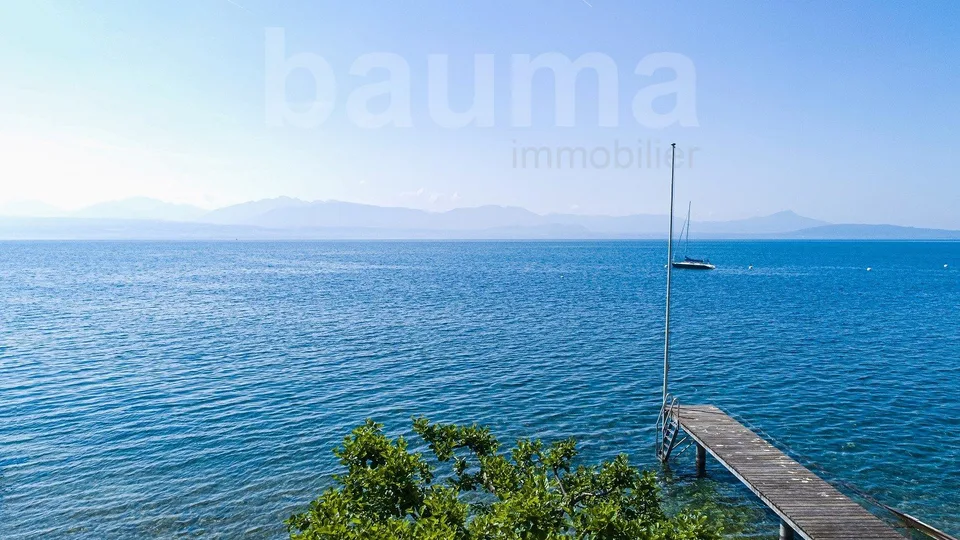 Privater Strand am Genfersee
