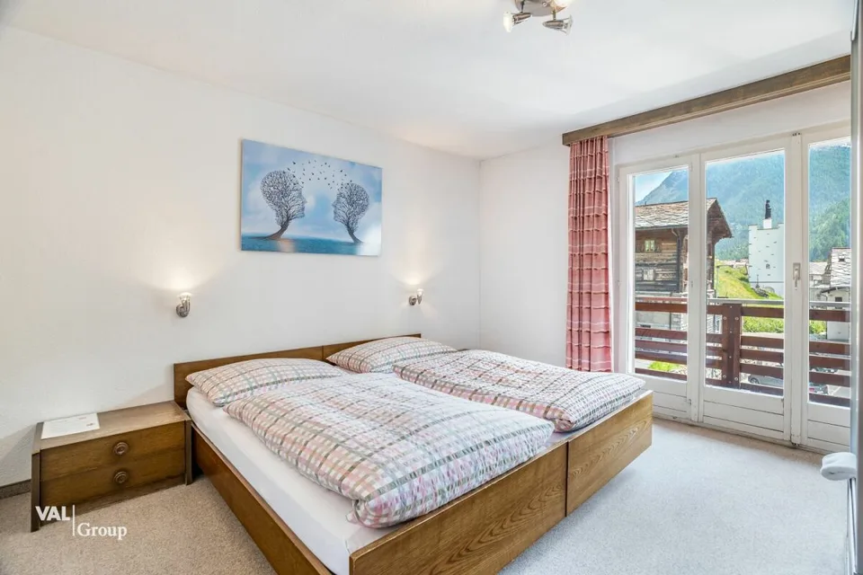 Opportunità di investimento nel cuore della Saastal - Hotel o seconde case approvate a Saas-Grund