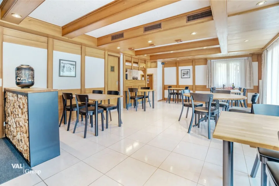 Opportunità di investimento nel cuore della Saastal - Hotel o seconde case approvate a Saas-Grund