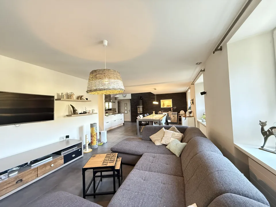 A Roches appartamento duplex di 6,5 locali in vendita